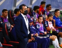 Ricardo Cadena debutó con victoria y regresó a Chivas a los puestos de reclasificación. IMAGO7/E. Sánchez