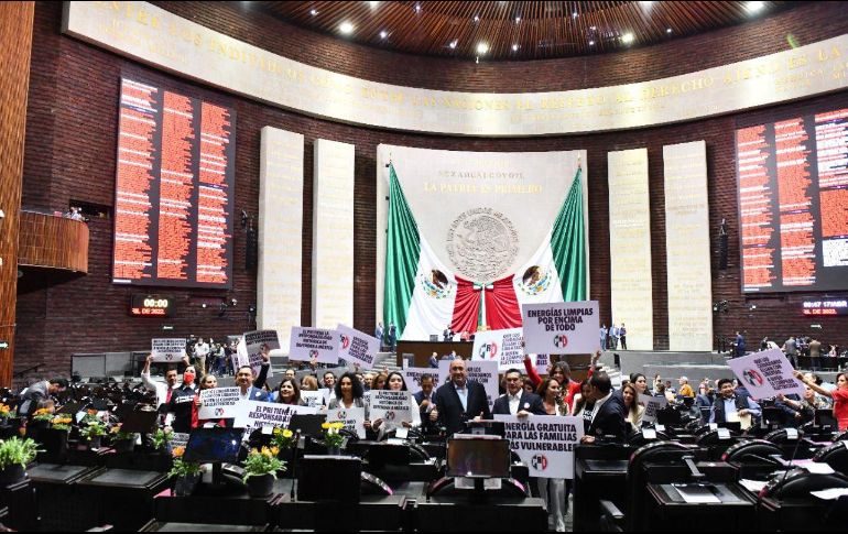 “¡El PRI va a favor de México y en contra de la Reforma de Morena!”, escribió el presidente del partido en redes sociales. TWITTER / @alitomorenoc