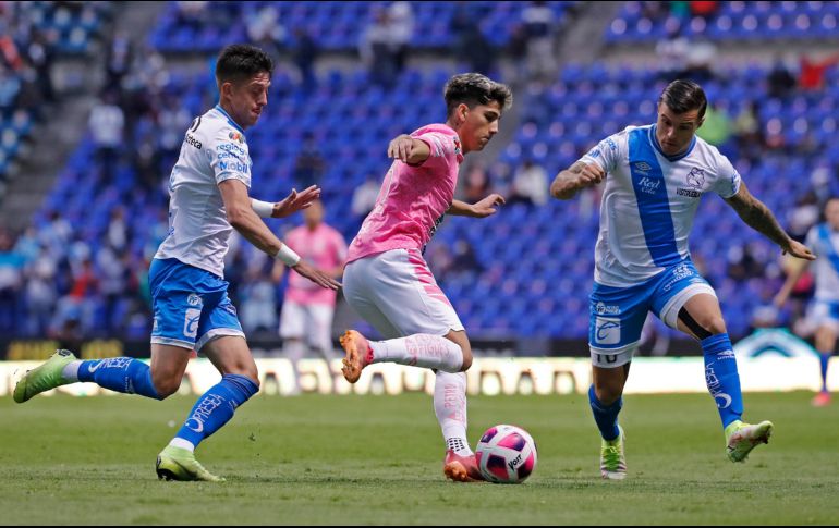El juego Pachuca vs Puebla podrá ser visto en televisión restringida y en streaming. IMAGO7