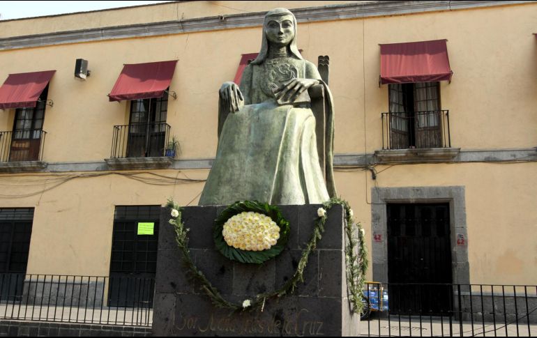 La escritora Sor Juana Inés, es recordada por sus grandes obras literarias y por la icónica aparcición en el billete de 200 pesos mexicanos. NOTIMEX / ARCHIVO