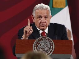López Obrador recuerda que hubo un contrato que se transfirió en Sonora, que estaba en manos de una empresa inglesa y pasó a manos de una empresa china. EFE / J. Méndez