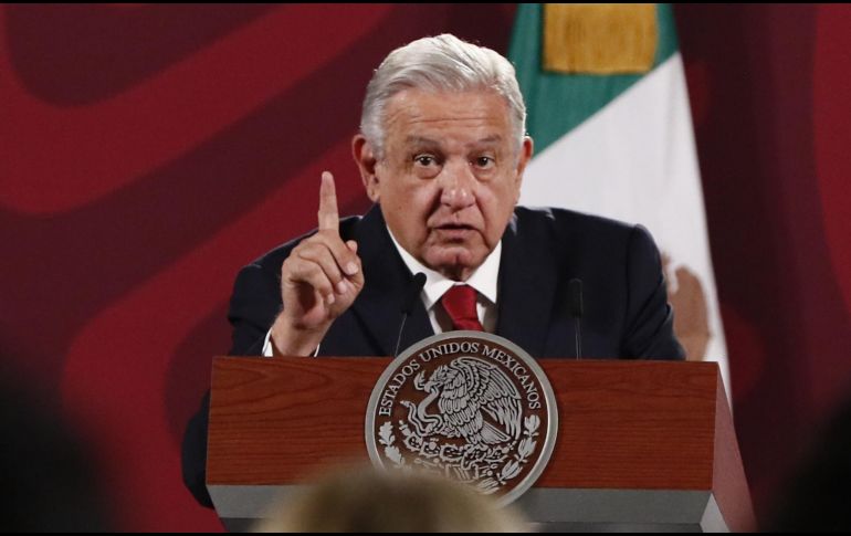 López Obrador recuerda que hubo un contrato que se transfirió en Sonora, que estaba en manos de una empresa inglesa y pasó a manos de una empresa china. EFE / J. Méndez