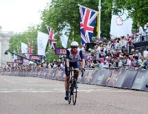 BRADLEY WIGGINS. El ciclista explicó su dificultad para revelar estos hechos de los que fue víctima por un contexto familiar poco propicio. AFP / ARCHIVO