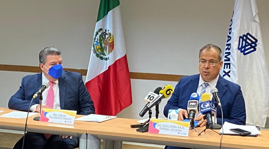 El convenio fue firmado por el presidente de la Coparmex, el ingeniero Carlos Villaseñor Franco (izq), y el doctor Guillermo Raúl Zepeda Lecuona (der), director general del IJA. TWITTER / @IJA_Jalisco
