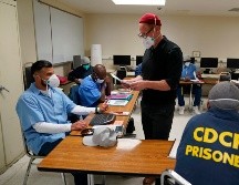 Los reclusos de la Prisión Estatal San Quentin pueden tomar clases de literatura, astronomía, gobierno estadounidense y precálculo para obtener un título de técnico superior universitario. AP/E. Risberg