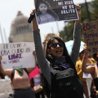 Nuevo León: Mujeres de la CDMX marchan tras la ola de desapariciones en el Estado