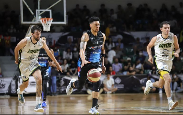 Jordan Loveridge lideró la ofensiva de los Astros con 22 puntos y cinco asistencias. TWITTER/AstrosJalisco