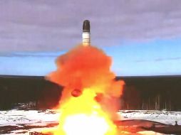 Vladimir Putin señala que el misil balístico intercontinental pesado de quinta generación Sarmat es capaz de 