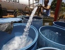El Siapa señala que las colonias que no tienen agua puede ser debido a tomas domiciliarias tapadas o regulación en válvulas. EFE / ARCHIVO
