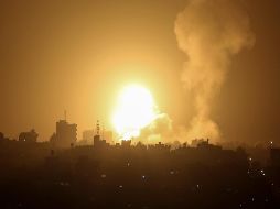 Israel considera que el grupo extremista Hamas, que gobierna Gaza, es el responsable de todos los disparos de cohetes, y el gobierno israelí suele responder con bombardeos en cuestión de horas. AP / Y. Masoud