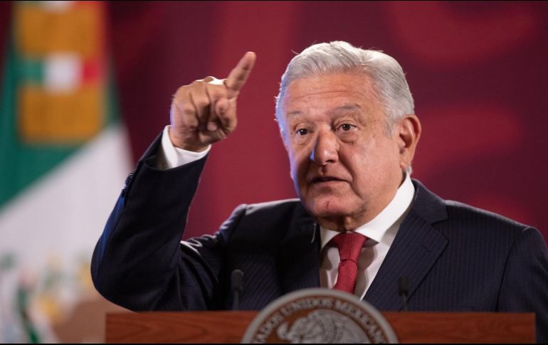 López Obrador cuestionó los reportes y las críticas de sus opositores, quienes acusaron al Gobierno de México de cerrar de forma repentina el grupo de cooperación. EFE / I. Esquivel