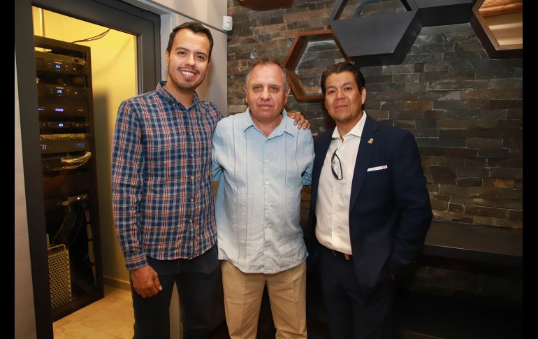 Carlos Acosta, Carlos Eloy Acosta y Claudio Rios. GENTE BIEN JALISCO/ Tony Martínez