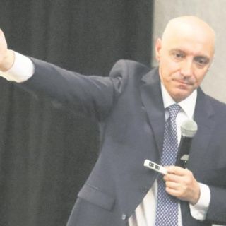 Miguel Carbonell ofrece ponencia y destaca labor de la SCJN