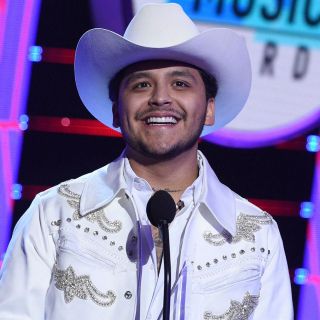 Christian Nodal y Adamari López están unidos por esta razón