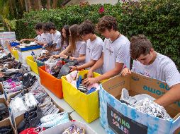La campaña existe desde 2011, pero nunca hasta ahora se había logrado reunir tal cantidad de zapatos ni tantos nuevos, algunos hasta con la caja original y de marcas conocidas. EFE/C. Herrera