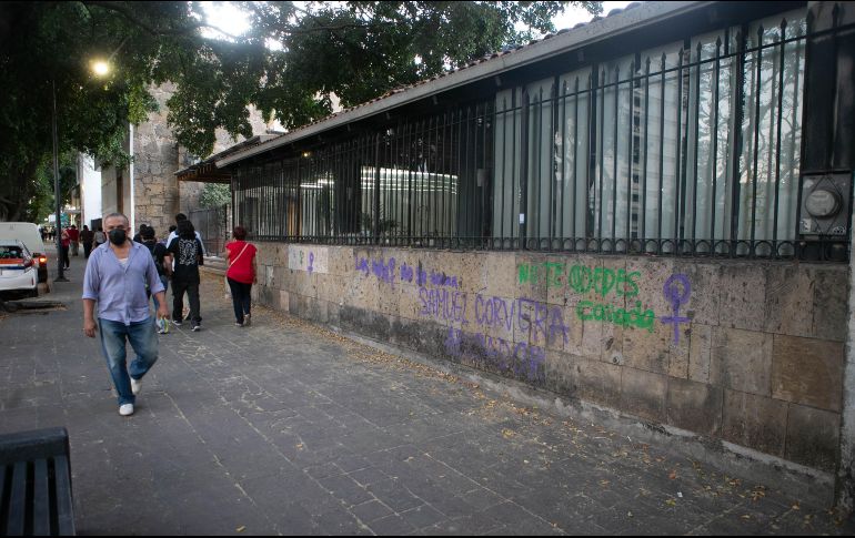 En los muros del Ex Convento del Carmen también se visibilizan causas sociales. EL INFORMADOR/G. Gallo