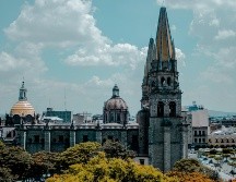 Al ser creadora de elementos tan significativos para la cultura mexicana como lo son el mariachi, el jarabe tapatío y más, no es de sorprenderse que Guadalajara haya logrado múltiples Récord Guinness relacionados con su cultura y gastronomía. UNSPLASH/ Daryl Parada