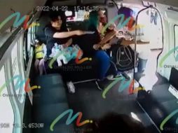 Los delincuentes ignoraron la súplica de la joven y se llevaron su mochila. ESPECIAL