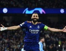 Karim Benzema suma 14 goles en la presente temporada de la Champions League. EFE/P. Powell