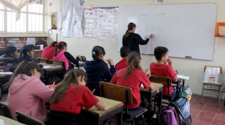 En Jalisco nueve escuelas, usando recursos aportados por los padres, han mantenido el horario extendido y la alimentación. EL INFORMADOR/ARCHIVO