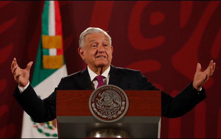El Presidente López Obrador también agregó que su gobierno no es hipócrita y que actualmente impulsan programas de reforestación.  EFE / M. Guzmán