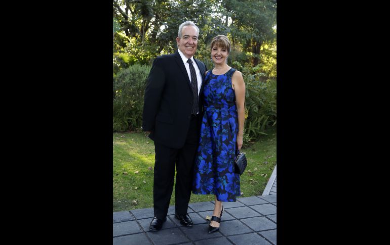 Nacho del Castillo y Paty Villanueva. GENTE BIEN JALISCO/Claudio Jimeno