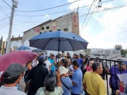 Tras dicha reunión, las y los colonos refirieron que no querían trasladarse al albergue habilitado por el DIF Jalisco por encontrarse en la colonia Felipe Ángeles, en Guadalajara. EL INFORMADOR / G. Gallo