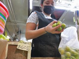 El Gobierno negocia con IP plan para acotar precio de 24 productos