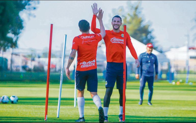 Chivas vs. Necaxa: Van por todo