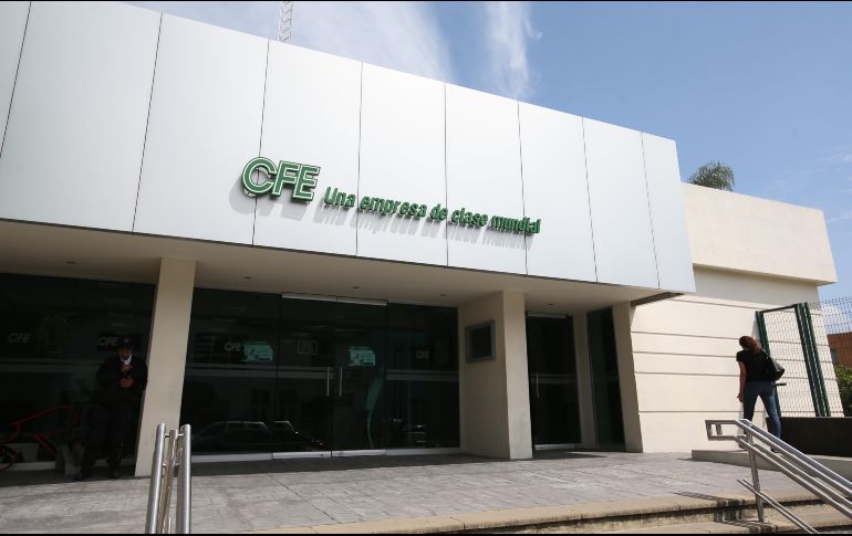 Durante el mes de diciembre del año pasado, la CFE contrató cinco financiamientos con la banca comercial por un total de 525 millones de dólares. EL INFORMADOR/ARCHIVO