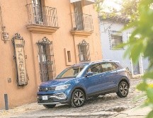 T-Cross rodando por las calles de la capital oaxaqueña, en su hábitat, pero gracias a su nuevo motor cuenta con capacidades que nos sorprendieron en carretera. EL INFORMADOR/M. Castillo