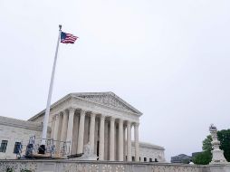La Suprema Corte de Estados Unidos podría eliminar el derecho al aborto en el país, según el borrador de una opinión mayoritaria de la corporación que destrozaría casi 50 años de protecciones constitucionales. AFP / S. Reynolds