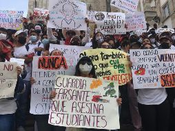Los universitarios exigieron justicia y que la Guardia Nacional salga de la comunidad El Copal, Irapuato. EFE/E. Guerra