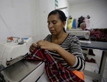 Las beneficiarias de ambas vertientes contarán con un apoyo económico de 15,000 pesos y una tableta electrónica a fin de fortalecer su negocio. EL INFORMADOR/ARCHIVO