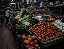 López Obrador dijo que lograron un acuerdo para garantizar que la canasta básica de alimentos tenga un precio justo. EL INFORMADOR / ARCHIVO