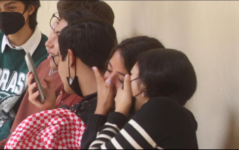 En promedio, considerando todas las calses sociales, los jóvenes jaliscienses calificaron su percepción de felicidad con 4.4 puntos de 5 posibles. EL INFORMADOR/A. Camacho