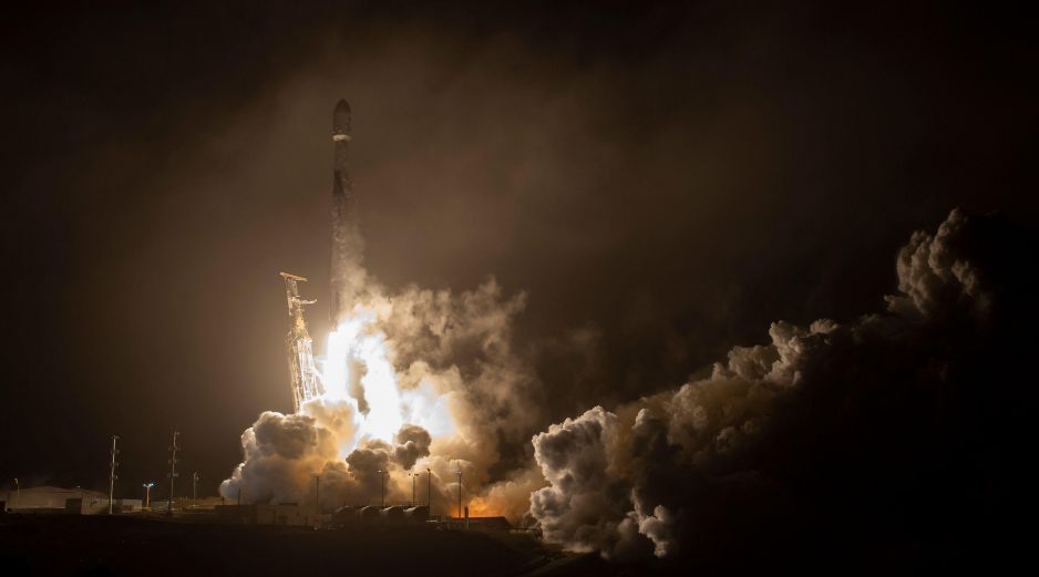 SpaceX de Elon Musk se ha convertido en la principal compañía que utiliza la NASA para el lanzamiento de cohetes. AFP/ARCHIVO
