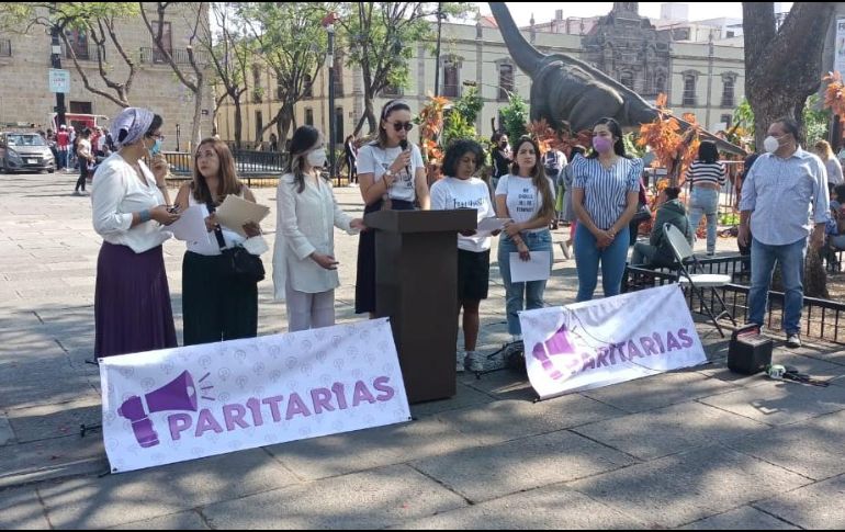 Dolores Pérez, catedrática especialista en construcción de paz, señaló que como Paritarias siempre estarán en apoyo de mujeres que se sientan en riesgo. ESPECIAL