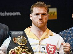 Álvarez busca por segunda ocasión un título en la categoría de los semicompletos para sumarlo al que obtuvo en 2019 luego de vencer a Sergey Kovalev Patrick. AFP/P. Fallon