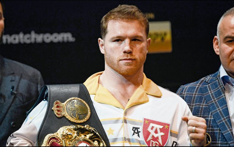 Álvarez busca por segunda ocasión un título en la categoría de los semicompletos para sumarlo al que obtuvo en 2019 luego de vencer a Sergey Kovalev Patrick. AFP/P. Fallon