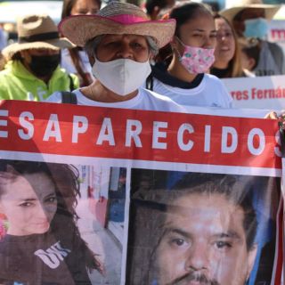 Desaparecidos en México: Padres bloquean autopistas
