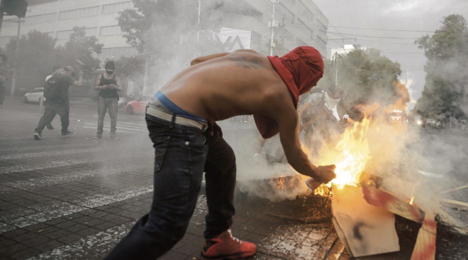 Algunas manifestaciones se tornan violentas contra el entorno urbano. EL INFORMADOR/ Archivo