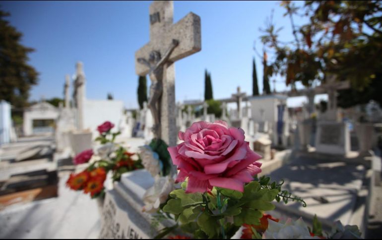 Se restringirá el ingreso de grupos musicales y el consumo de bebidas alcohólicas en el interior de los recintos. ESPECIAL /