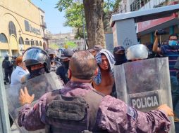 Pepenadores y antimotines protagonizaron una gresca en el Centro Histórico de Guadalajara. EL INFORMADOR/ E. GRANADOS