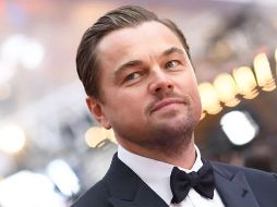Leonardo DiCaprio hizo la mejor oferta en una subasta de 2015 por un bolso Chanel que regaló a su madre. AFP/ARCHIVO