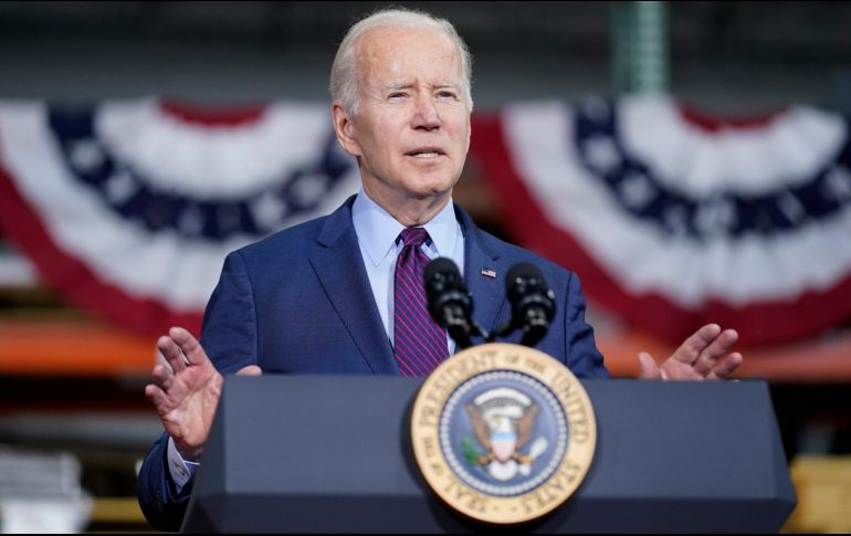Tras firmar la orden, Joe Biden declaró que su país apoya a los ucranianos 