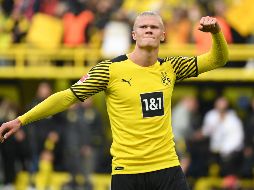 Erling nació en Inglaterra hace 21 años, cuando su padre, Alf-Inge Haaland, jugaba para el Manchester City en la Premier League. AFP / ARCHIVO