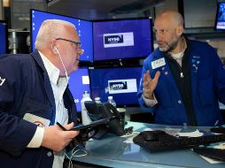 Por sectores, el inmobiliario, el de servicios públicos y el financiero fueron los más golpeados este martes. AP/C. Crow