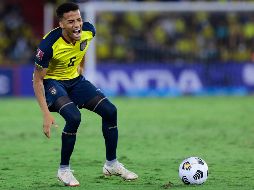 Si la FIFA acepta la denuncia de Chile, Ecuador podría perder los puntos de los partidos en los que jugó Castillo en la eliminatoria sudamericana. AFP / ARCHIVO