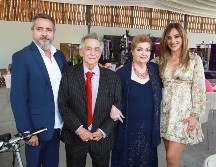 Carlos Alvirde, Alberto Barreto, Lita Michel Velasco y Gina Gómez. GENTE BIEN JALISCO/ Antonio Martínez